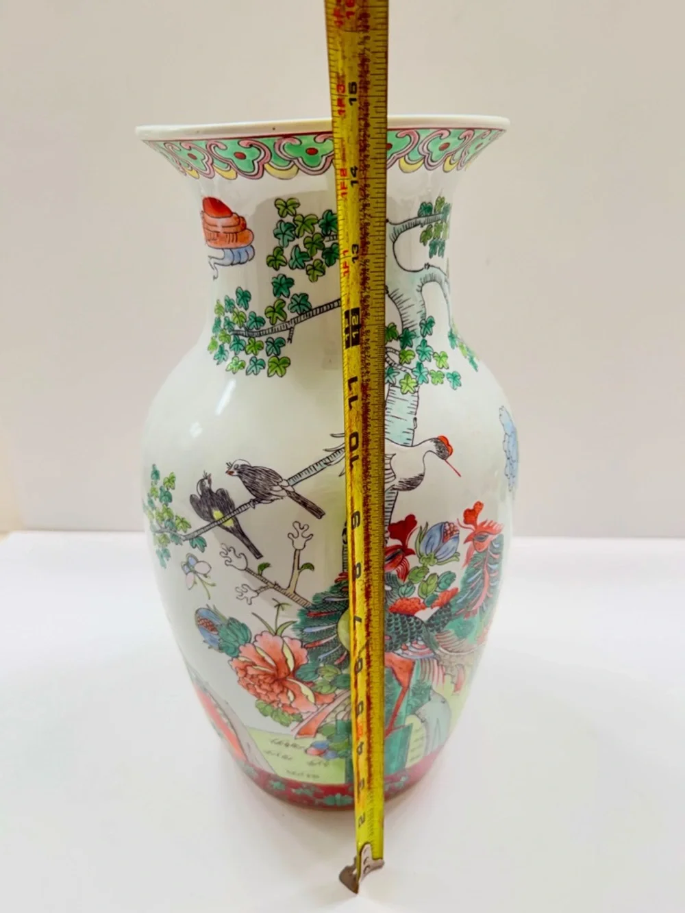 Antique‎ Chinese Qing Tongzhi Dynasty Famille Porcelain Vase Figures Birds Trees